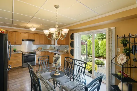 52 Monteith Crescent Vaughan ON L6A 3M9