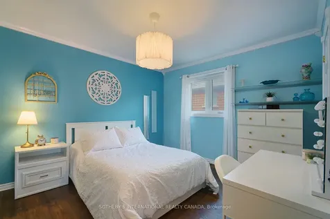 52 Monteith Crescent Vaughan ON L6A 3M9