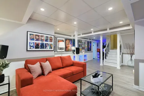 52 Monteith Crescent Vaughan ON L6A 3M9