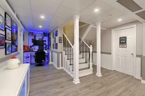 52 Monteith Crescent Vaughan ON L6A 3M9
