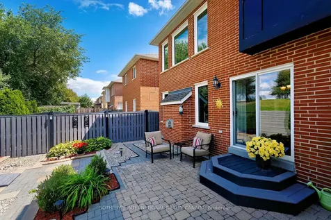 52 Monteith Crescent Vaughan ON L6A 3M9