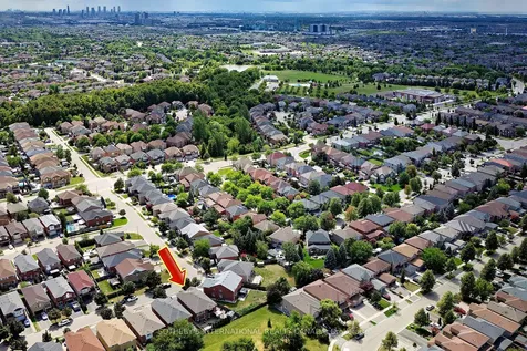 52 Monteith Crescent Vaughan ON L6A 3M9