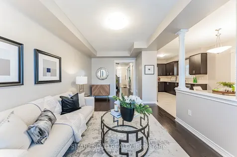 22 Mayapple Lane N Richmond Hill ON L4E 1B8