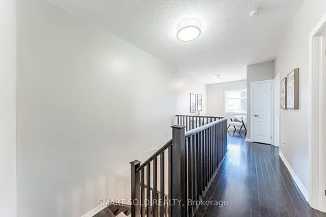 22 Mayapple Lane N Richmond Hill ON L4E 1B8
