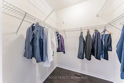22 Mayapple Lane N Richmond Hill ON L4E 1B8