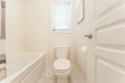 22 Mayapple Lane N Richmond Hill ON L4E 1B8