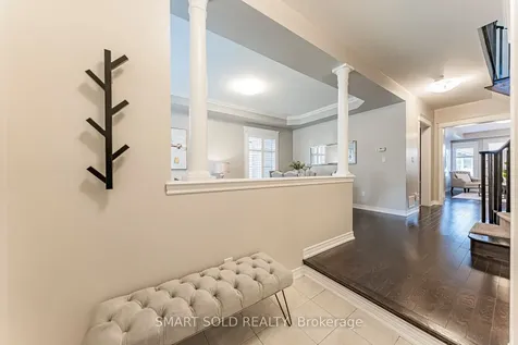 22 Mayapple Lane N Richmond Hill ON L4E 1B8