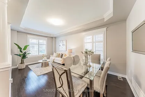 22 Mayapple Lane N Richmond Hill ON L4E 1B8