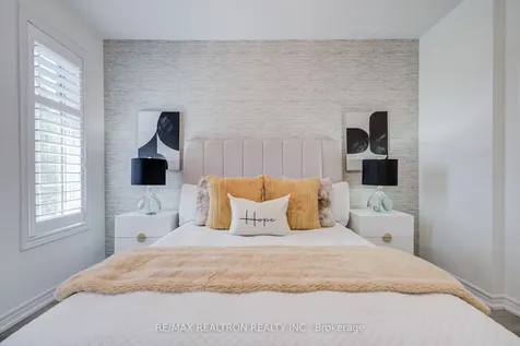 34 Battista Perri Drive Markham ON L6E 0R6