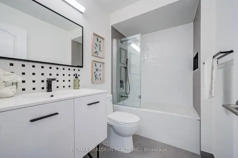 34 Battista Perri Drive Markham ON L6E 0R6