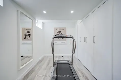 34 Battista Perri Drive Markham ON L6E 0R6