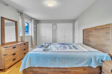 15 Elderbrook Crescent Vaughan ON L4K 5M3