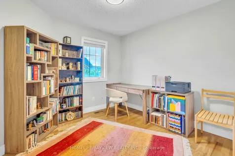 15 Elderbrook Crescent Vaughan ON L4K 5M3