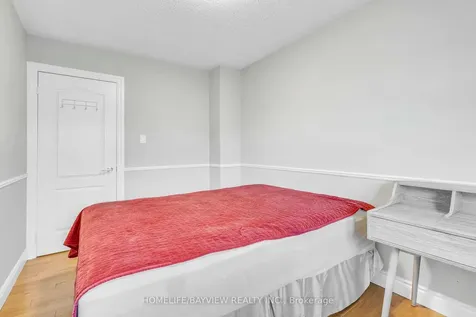 15 Elderbrook Crescent Vaughan ON L4K 5M3