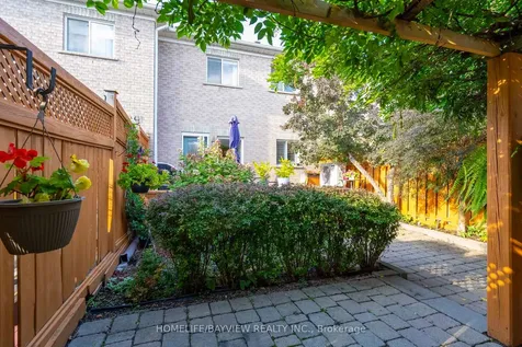15 Elderbrook Crescent Vaughan ON L4K 5M3