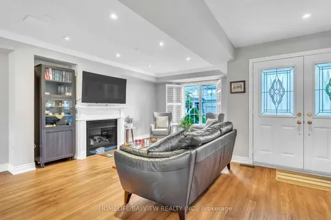 15 Elderbrook Crescent Vaughan ON L4K 5M3