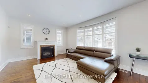 71 Golden Meadow Drive Markham ON L6E 1E9
