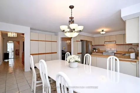 45 Royal Garden Boulevard Vaughan ON L4L 7C4