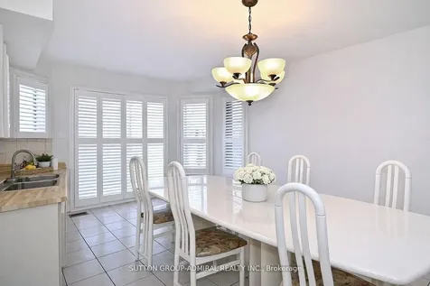 45 Royal Garden Boulevard Vaughan ON L4L 7C4