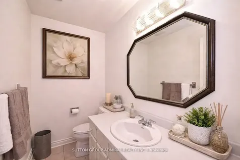 45 Royal Garden Boulevard Vaughan ON L4L 7C4