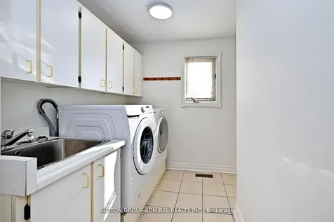 45 Royal Garden Boulevard Vaughan ON L4L 7C4