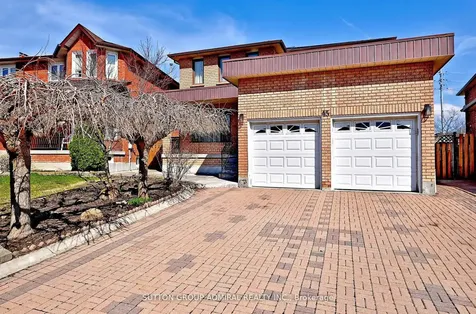 45 Royal Garden Boulevard Vaughan ON L4L 7C4
