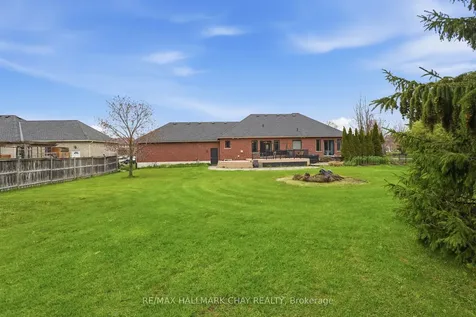 13 Brykman Road Essa ON L0L 2N2