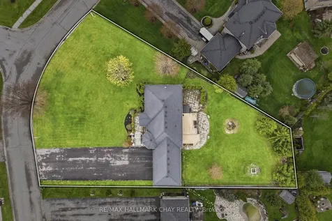 13 Brykman Road Essa ON L0L 2N2