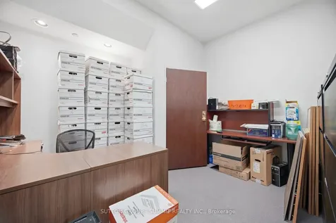 668 Millway Avenue Vaughan ON L4K 3V2