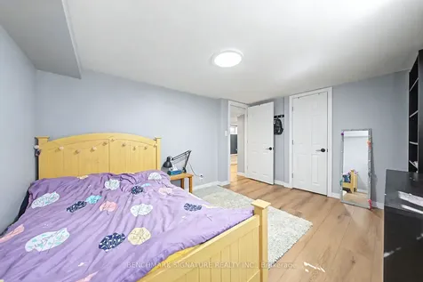 360 Ontario Street Newmarket ON L3Y 2K3