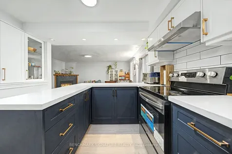 360 Ontario Street Newmarket ON L3Y 2K3