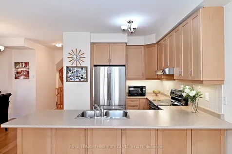 70 Lealinds Road Vaughan ON L6A 0L9