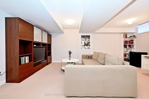 70 Lealinds Road Vaughan ON L6A 0L9