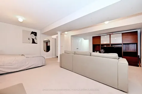 70 Lealinds Road Vaughan ON L6A 0L9