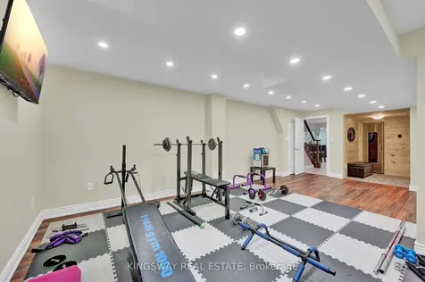 70 Bond Crescent Richmond Hill ON L4E 3K4