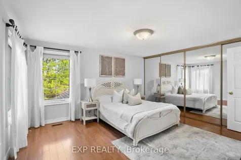 24 Juniper Crescent Markham ON L3R 3Z7