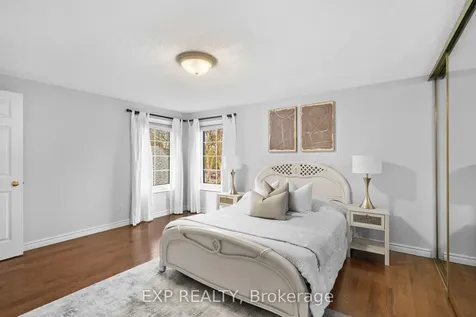 24 Juniper Crescent Markham ON L3R 3Z7