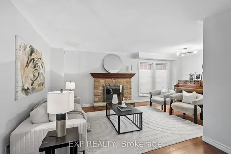 24 Juniper Crescent Markham ON L3R 3Z7