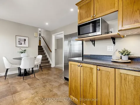 22 Friar Tuck Road Markham ON L3P 1L9