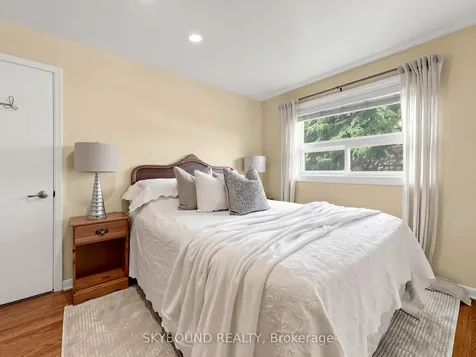22 Friar Tuck Road Markham ON L3P 1L9