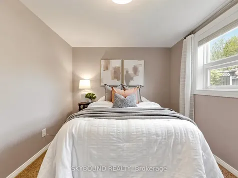 22 Friar Tuck Road Markham ON L3P 1L9