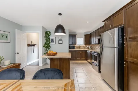 38 Dale Drive New Tecumseth ON L0G 1A0