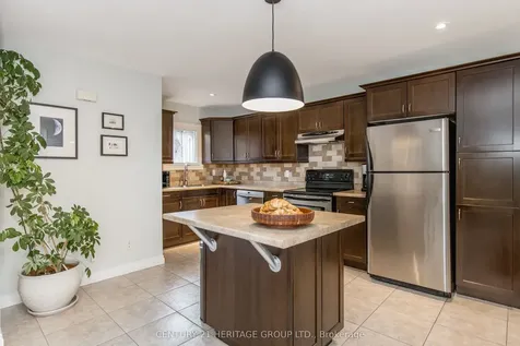 38 Dale Drive New Tecumseth ON L0G 1A0