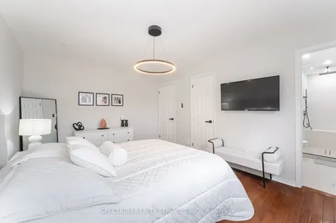 52 French Crescent East Gwillimbury ON L9N 1J9