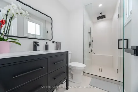 52 French Crescent East Gwillimbury ON L9N 1J9