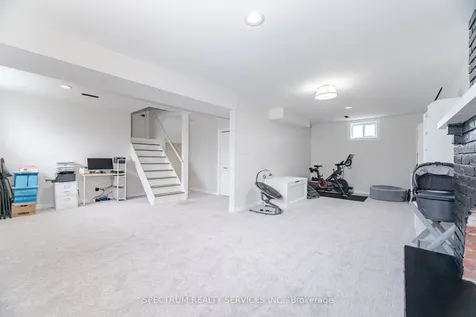 52 French Crescent East Gwillimbury ON L9N 1J9