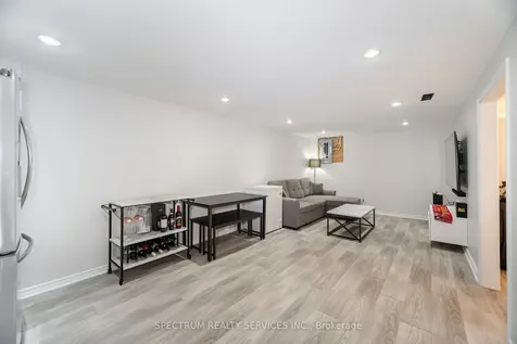 52 French Crescent East Gwillimbury ON L9N 1J9