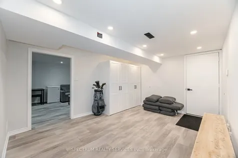 52 French Crescent East Gwillimbury ON L9N 1J9