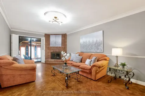33 Triton Avenue Vaughan ON L4L 6S4
