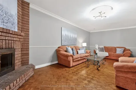 33 Triton Avenue Vaughan ON L4L 6S4